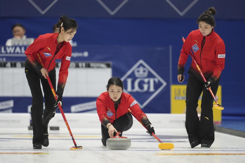 布云朝克特 布云朝克特